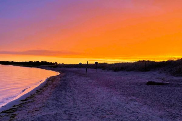 prangli surfibaar mölgi sunset 600x400px