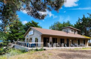 prangliresto hoone looduses