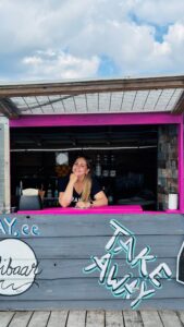 Prangliresto Rannabaar naeratav baaridaam